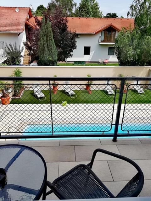 Happy Apartments Balatonlelle Exterior foto